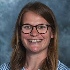 Happy to announce that I have accepted an offer to join Textron this summer  as a Finance Intern.