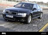 Audi-A8-(2002)