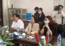 Thần y là chữ mà nhiều người trong nước dùng để gọi ông võ hoàng yên. I4bsslvj4kiz3m