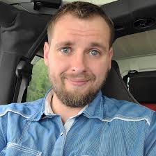 hi guys, pretty to new to no mans sky. i've got a few credits stashed away  and was wondering how much would i need to invest in a decent corvette? it  doesn't