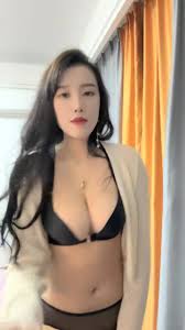 178小宝贝】震撼一行人到KTV，绿帽男友辅助，厕所内让富豪狂操女友富豪的世界简单又朴实, (2) - 91热爆