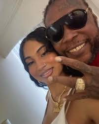 Sandra Rose's Instagram, Twitter & Facebook