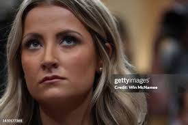 438 Sarah Mcnamee Photos & High Res Pictures