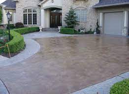 Driveway paving involves covering the ground leading into a home with a hard surface, which can be made from a variety of materials. 4 Popular Driveway Paving Materials 700 N Cottage