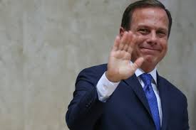 A prefeitura regional de pinheiros multou em r$ 5.000 o jovem de 23 anos que teria pichado a. Doria Acaba Com Programa Jovem Sus E Centenas Ficarao Desempregados Brasil 247