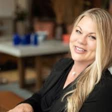 Sarah Amarasinghe, Real Estate Consultant