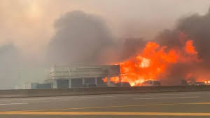 Officials said that in the previous 24 hours there had been 62 new fires and 29,000 lightning strikes. Dpdno9uw18acrm