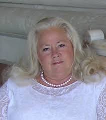 Karen Presson's Instagram, Twitter & Facebook