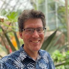 Slow Burn: An Andy Hayes Mystery: Welsh-Huggins, Andrew: 9780804011600:  Amazon.com: Books