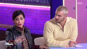 "Anh không đến đây để tìm vợ": Người dùng Internet bối rối sau bình luận của Sofia Morgavi với Théo L. trên chương trình hàng ngày của Star Academy - Voici.fr