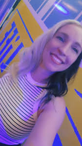 Caroline Tucker (@carzi_official_) • Instagram photos and videos