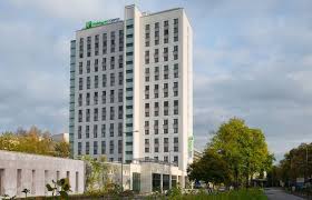 Which popular attractions are close to holiday inn express phuket patong beach central? Holiday Inn Express Cologne City Centre In Koln Hotel De