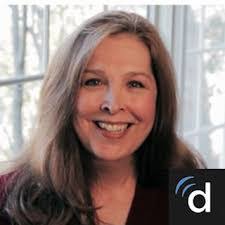 Vicki Roe's Instagram, Twitter & Facebook