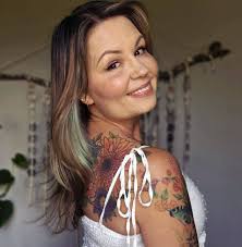 I am looking for a dedicated client to tattoo three days in a row at Golden  State Tattoo Expo in California next month 20-22nd.