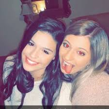 Jillian Adams (@_jillianadams_)