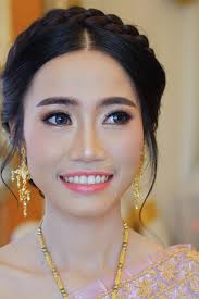 ช างแต งหน าระยอง เจ าสาว แต งหน าเจ าสาวระยอง แต งหน าดารา ทรงผมเจ าสาว เจ าสาวผมส น ทรงผมฟร งฟร ง ทรงผมเจ าสาว แต งหน าเจ าสาว ไอเด ยทรงผม