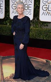 Jamie lee curtis's stunning daughter annie guest sported matching gray hair with her mom at the 2016 golden globes. Just Like Mum Jamie Lee Curtis Daughter Annie Sports Silver Hair Jamie Lee Curtis Jamie Lee Curtis Hair Jamie Lee Curtis Daughter