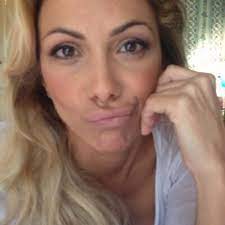 Maybe you would like to learn more about one of these? Simona Branchetti On Twitter Palatino Tg5 Ore 13 At Work Http T Co 6tybgmmwao