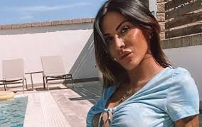 Il dettaglio non è sfuggito ai follower più attenti che non si perdono sui social network. Guendalina Tavassi Il Video Con Il Marito Lo Puo Prendere In Culo Lei