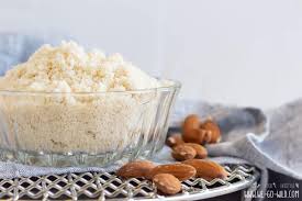 In der entwicklung meiner rezepte ist das unterschiedliche verhalten von verschiedenen mehlsorten ein kritischer punkt den ich, auf das jeweilige rezept angepasst, immer individuell angehe. Low Carb Mehle 13 Leckere Alternativen Fur Weissmehl