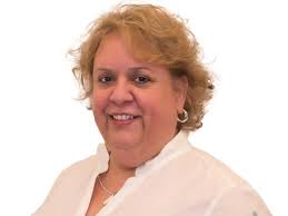 Vicki Costa Real Estate Agent