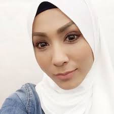 Biodata Elfaeza Ul Haq Yang Berhijab Sepenuhnya
