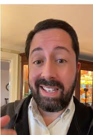 Replying to @Justine Poorly cut and wavy is basically what I meant.  #cutcrystalglass at the #1925houseonthehill