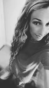 Hillary Patterson (@hillarythatsme)