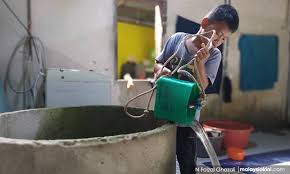 Peribahasa sedia payung sebelum hujan mungkin sudah tidak asing di telinga masyarakat indonesia. Malaysiakini Penduduk Kelantan Sedia Perigi Sebelum Air Kerajaan Buat Hal