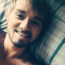 Cameron Reeves (@cam_reeves8)