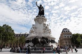 Louis malle presents his entertaining snapshot of the comings and goings on one street corner in paris. Place De La Republique A New Square For Parisian Citizens Blog Paris Attitude