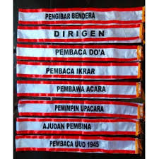 Bendera merah putih tentunya tidak lepas dari upacara pengibaran bendera merah putih. Selempang Upacara Bendera Tiap Tiap Petugas Sd Smp Sma Murah Shopee Indonesia