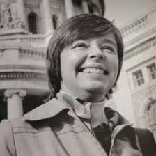 Wisconsins first female state senator dies