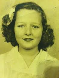 Can someone colorize my mother's photo from the 1940s?