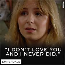 Will Belle tell Lachlan about what Chrissie asked her to do? #TheWhites  #Emmerdale Voted yet? bit.ly/2i0jyHe