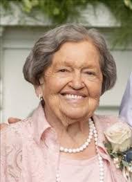 Karly Phipps's Instagram, Twitter & Facebook