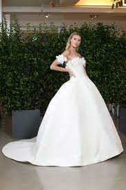 Oscar De La Renta Bridal Spring 2019 Wedding Dresses Off Shoulder Wedding Dress Wedding Dress Alterations