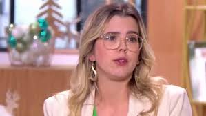 Ça commence aujourd'hui Une amie de Jennifer lui a révélé qu'elle était la  maîtresse de son père