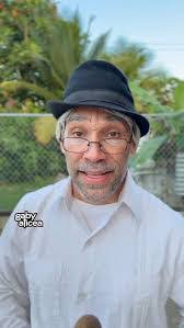 Evie Colon's Instagram, Twitter & Facebook