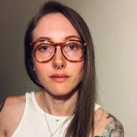 Caitlin Maddox's Instagram, Twitter & Facebook