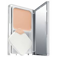 Read reviews and browse expert application tips. Clinique Foundation Even Better Compact Makeup Spf 15 Cream Chamois 07 10g Amazon De Beauty