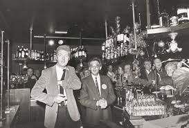 Lt → dutch → andré van duin (1 song translated 1 time to 1 language). Reviews And Ramblings Andre Van Duin Wim Van Der Pluym Martin Elferink Andre Van Duin Dutch Actors Television Program