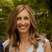 Savannah Olsen's Instagram, Twitter & Facebook