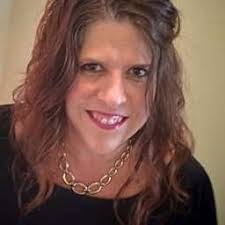 Vicki Lyons's Instagram, Twitter & Facebook