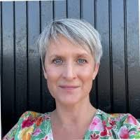 6 "Frances Macfarlane" profiles