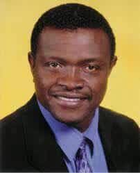 Liberian journalist Julius Jeh Writes.. At long last the "state of the art"  police booth has been brought back to the Boulevard Junction. An accident  had destroyed it months ago, leading to