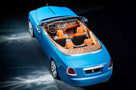 The average price for manual rolls royce is £89,761, while for an automatic, you can expect an average cost of around £117,475. Begin Your Dawn Commission