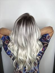 Platinum Blonde With Dark Shadow Root Dark Roots Blonde Hair Icy Blonde Hair Balayage Hair