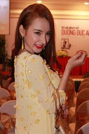 Angela phương trinh nhanh như chớp. Angela PhÆ°Æ¡ng Trinh Noi Tháº­t Vá» Chuyá»‡n Sá»­a MÅ©i VÄƒn Hoa Plo