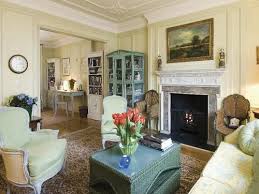 Wickham Place The London Townhouse From Howards End Hooked On Houses London Townhouse Townhouse Home Living Room
